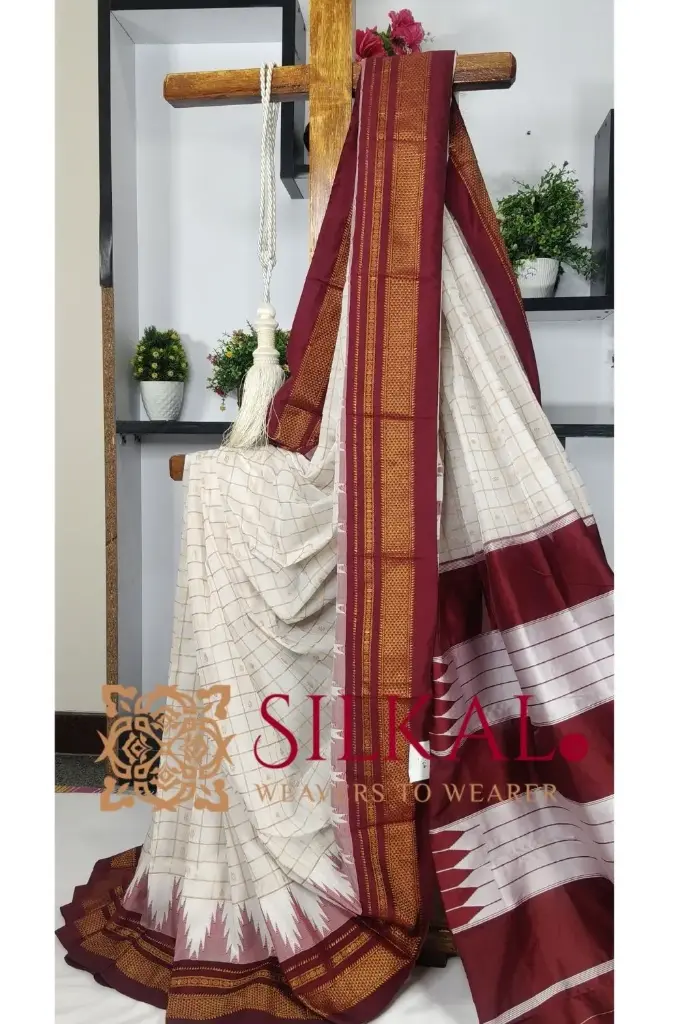 SKL03368 Ilkal Big Checks Temple Border Saree  