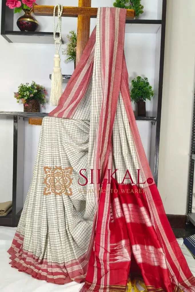 SKL03581 Patteda Anchu Pure Cotton With Ghumi Border Saree 