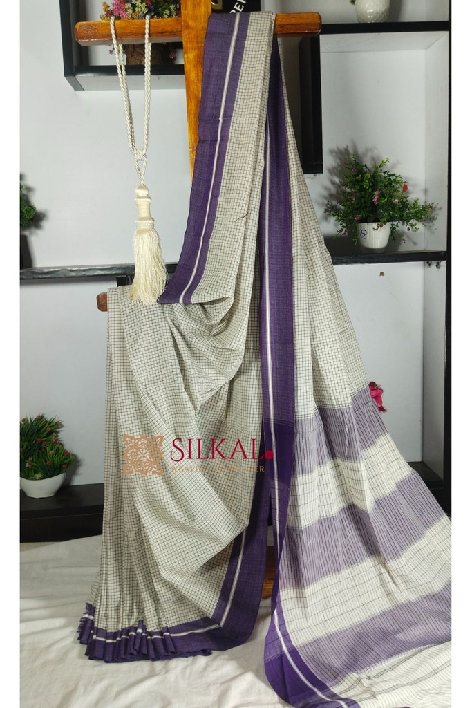 Patteda Anchu Checks With Plain Border