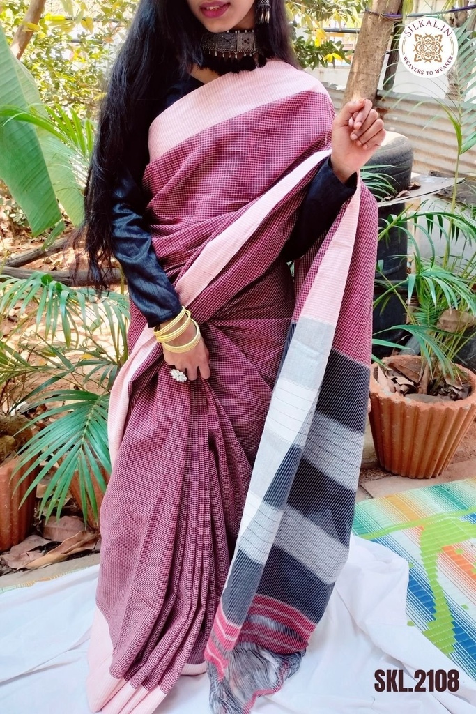 Patteda Anchu Checks With Plain Border