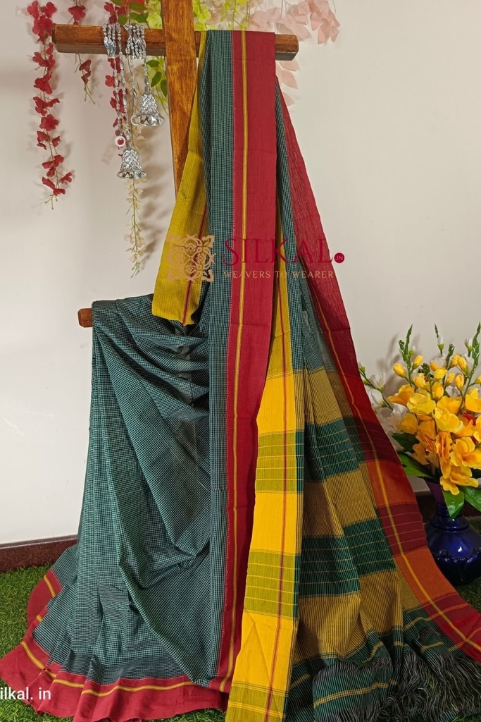 Patteda Anchu Pure Cotton Handloom Saree