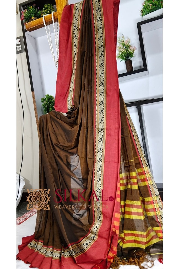 Narayan Peth Plain Cotton Saree With Patti Pallu