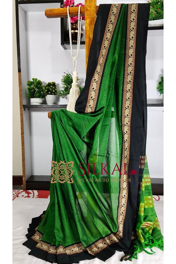 Narayan Peth Plain Cotton Saree With Patti Pallu
