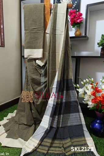 [SKL1529] Patteda Anchu Checks With Plain Border